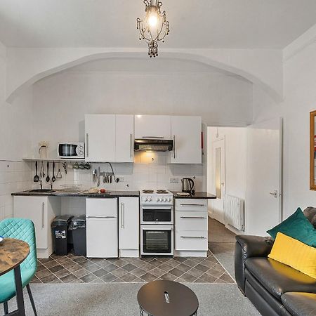 Finest Retreats - Atherfield Apartments No 6 - Tree Tops Paignton Extérieur photo