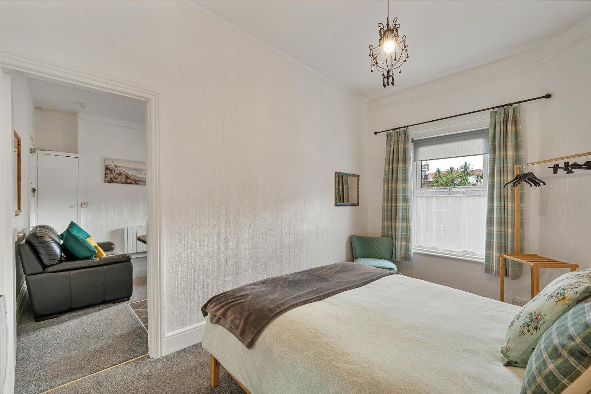Finest Retreats - Atherfield Apartments No 6 - Tree Tops Paignton Extérieur photo