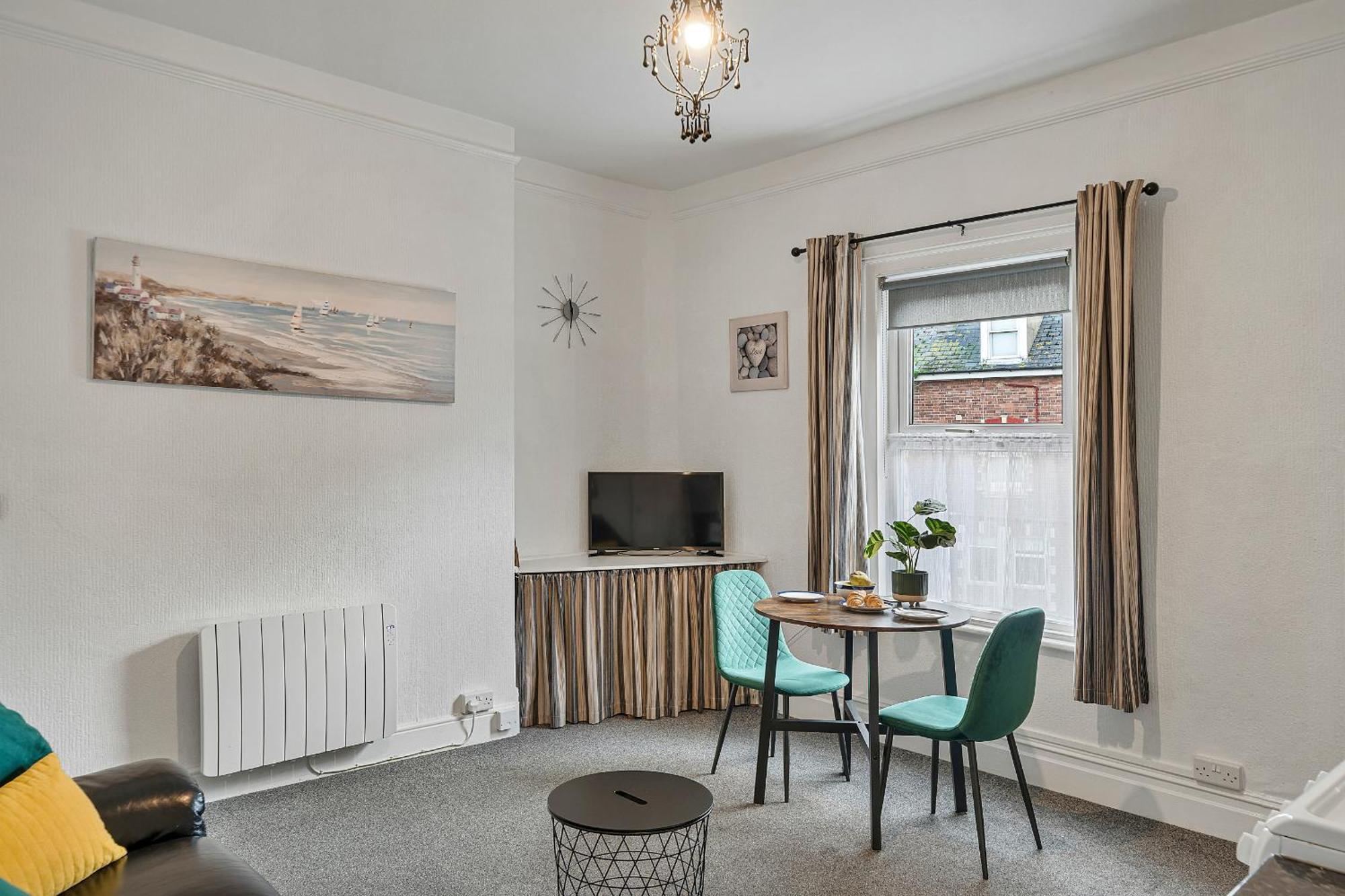 Finest Retreats - Atherfield Apartments No 6 - Tree Tops Paignton Extérieur photo