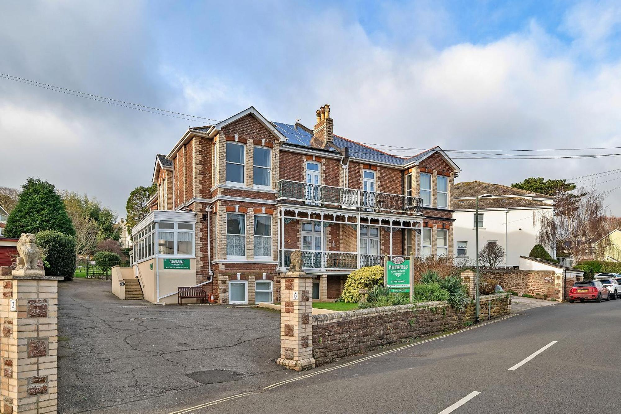 Finest Retreats - Atherfield Apartments No 6 - Tree Tops Paignton Extérieur photo